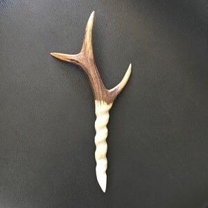 Roe deer antler twisted hair stick - Hand-carved